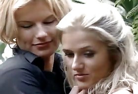 Vene porno pyanyh internetis teismeliste jaoks õnnelik poiss