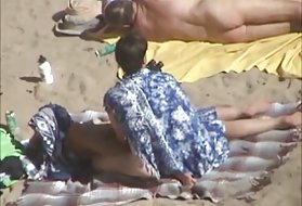 Porno tüdruk kurat mees, strapon kaks paarid rannas beach paar