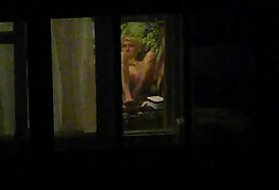 Amatöör porno omatehtud videod, spioon peidetud aknas tirkistelijä peidetud
